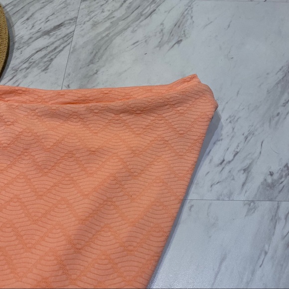 New! BECCA French Cut Peach Swim Bikini Bottoms S - Picture 4 of 9